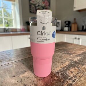 Cirkul Flamingo 24oz StrawSip Tumbler Water Bottle - Brand New Pink